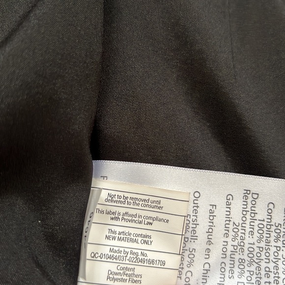 Sandova Gytha Asymmetrical Down Jacket with Inner Bib, Size Small, New condition - Picture 15 of 16